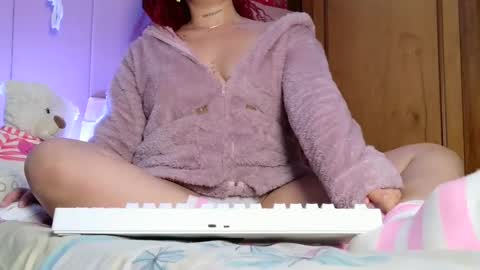 Victoria online show from 09.19.25