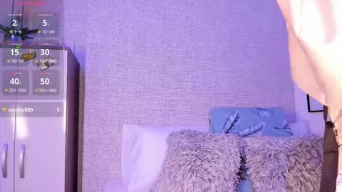 Victoria online show from 11.25.25