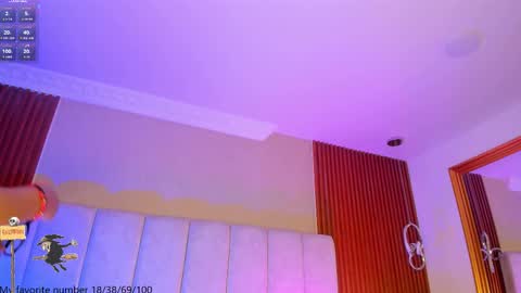 Maria Victoria online show from 10.31.25