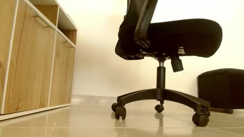 Victoria online show from 03.16.26