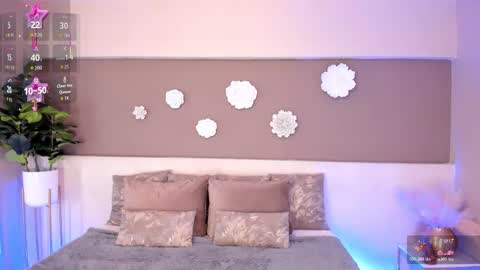 Victoria Shelby  online show from 11.26.25