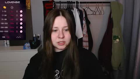 Snapshot of victoriassecrets_ chatting on 02.20.26 victoriassecrets_ online show from 02.20.26