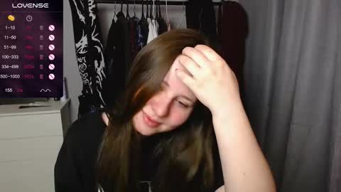 Snapshot of victoriassecrets_ chatting on 02.26.26 victoriassecrets_ online show from 02.26.26