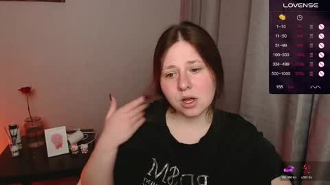 Snapshot of victoriassecrets_ chatting on 04.18.26 victoriassecrets_ online show from 04.18.26