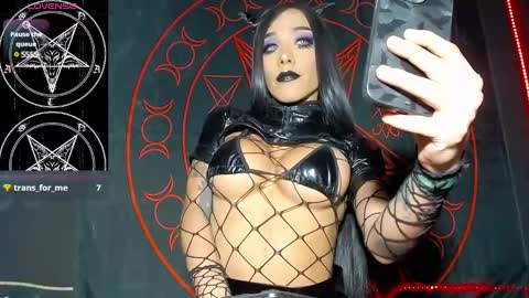 Victoria Vampire online show from 03.09.25