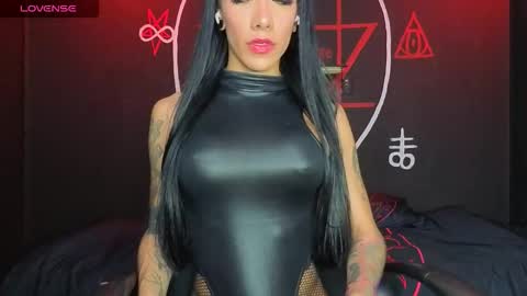 Victoria Vampire online show from 02.04.26