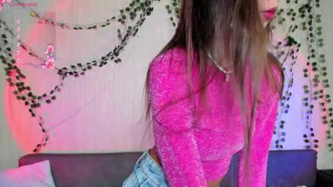 Victoria online show from 10.28.25