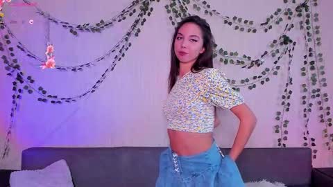 Victoria online show from 10.29.25