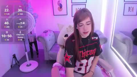 Snapshot of victoriia_doll chatting on 02.26.26 Victoria. online show from 02.26.26