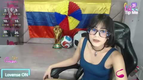 Live 1000pm 600am COLOMBIAN HOUR online show from 06.17.26