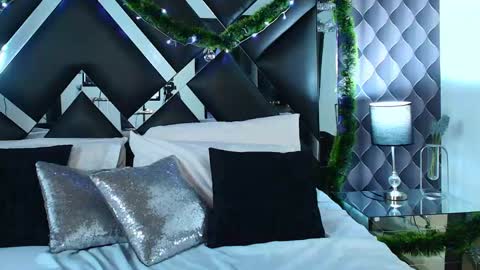 victtoria lee online show from 12.04.24