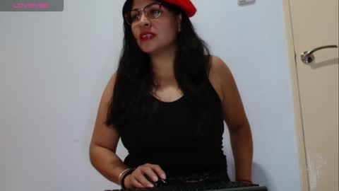 Astrid Collins online show from 01.19.26