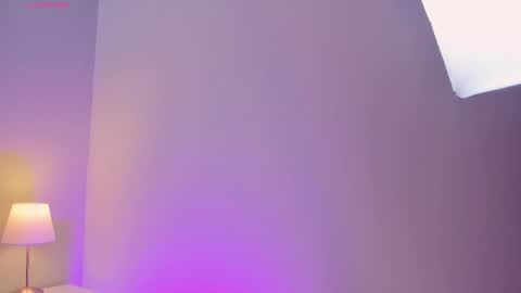 Snapshot of viictoria_becker chatting on 09.23.25 Victoria online show from 09.23.25