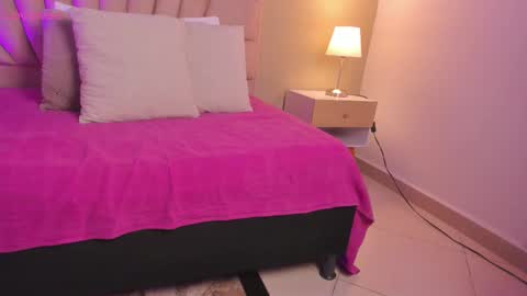 Snapshot of viictoria_becker chatting on 02.26.26 Victoria online show from 02.26.26