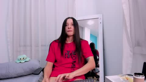 viictoriiasaenz online show from 04.08.26