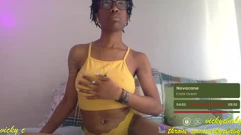 Vicky C Vicky V - Vicky C Baby Baby Vee - Schoolgurl V - V the Qween of Edging - Miss Vicky if U Nasty online show from 01.08.25