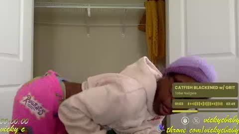 Vicky C Vicky V - Vicky C Baby Baby Vee - Schoolgurl V - V the Qween of Edging - Miss Vicky if U Nasty online show from 01.30.25