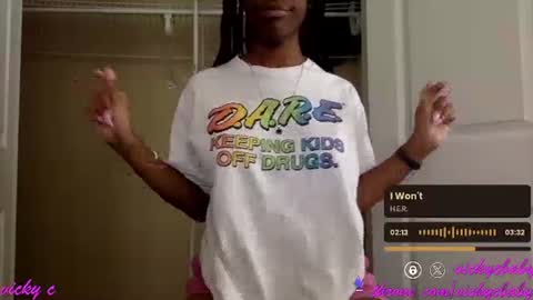 Vicky C Vicky V - Vicky C Baby Baby Vee - Schoolgurl V - V the Qween of Edging - Miss Vicky if U Nasty online show from 02.13.25