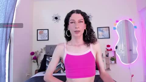 Violet online show from 10.14.25