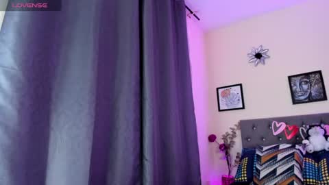 Violet online show from 07.09.26