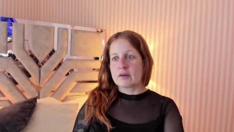 Violeta online show from 12.13.24