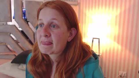 Violeta online show from 01.15.25