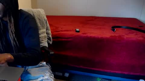 Snapshot of viizin chatting on 12.28.24 viizin online show from 12.28.24