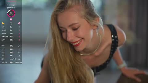 Snapshot of vika54784 chatting on 05.30.26 vika54784 online show from 05.30.26