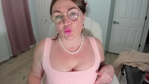 Ukrainian-woman online show from 12.09.24