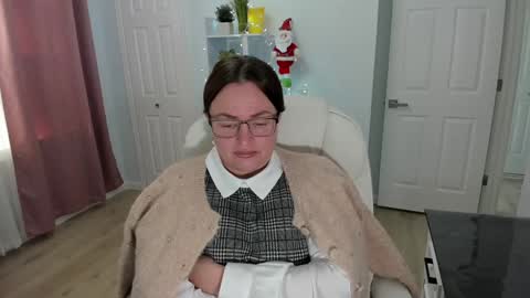 Ukrainian-woman online show from 12.13.24