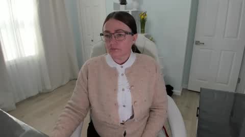 Ukrainian-woman online show from 03.10.25