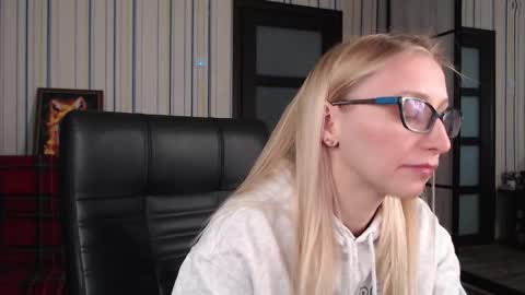 Vika online show from 09.29.25