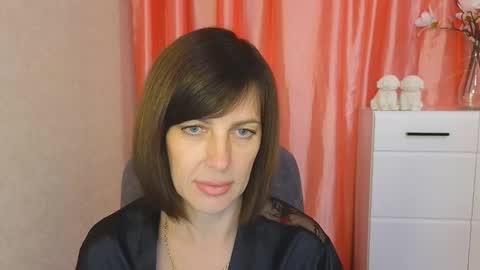 Vika online show from 10.22.25