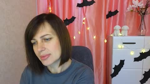 Vika online show from 10.30.25