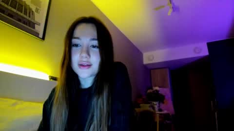 Snapshot of vikawels chatting on 10.01.25 Vika online show from 10.01.25