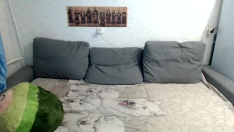 max-and-nika online show from 12.24.24