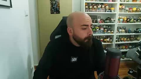 Snapshot of vikingcock__ chatting on 01.12.26 vikingc0ck online show from 01.12.26