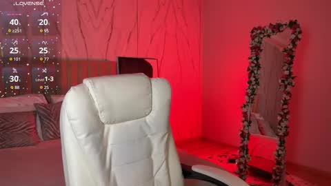 Vikky online show from 11.29.25