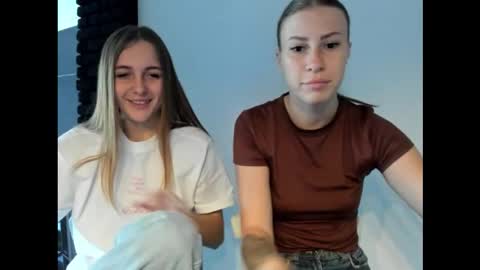 vikky_s11 online show from 09.17.25