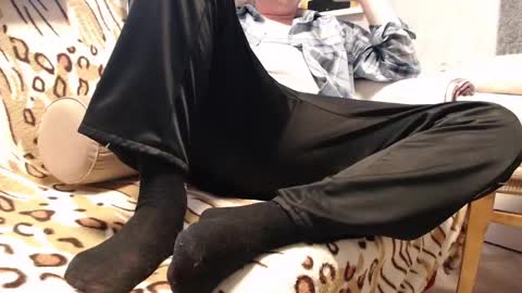 Snapshot of viknik16cm chatting on 12.02.24 viknik16cm online show from 12.02.24