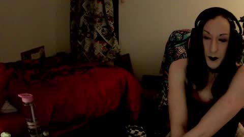 vikskikat online show from 12.08.24