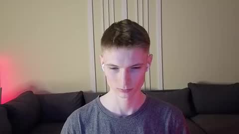 Snapshot of viksons chatting on 02.08.26 Max online show from 02.08.26