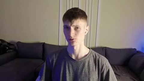 Snapshot of viksons chatting on 02.14.26 Max online show from 02.14.26