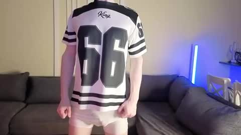 Snapshot of viksons chatting on 02.27.26 Max online show from 02.27.26