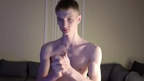 Max online show from 06.04.26