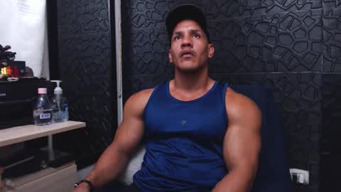 Viktor Herrera online show from 10.01.25