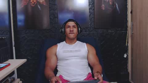 Viktor Herrera online show from 05.22.26