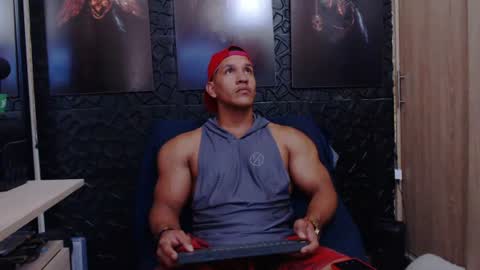 Viktor Herrera online show from 06.23.26