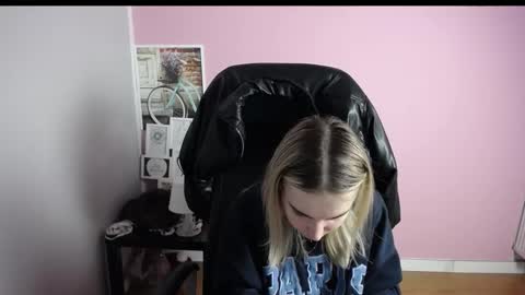 viktoria_lovely online show from 02.05.26