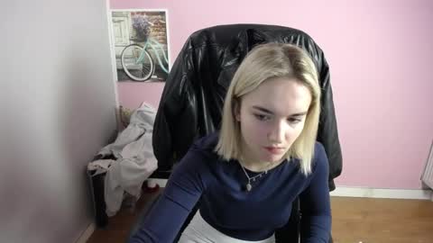 viktoria_lovely online show from 04.01.26